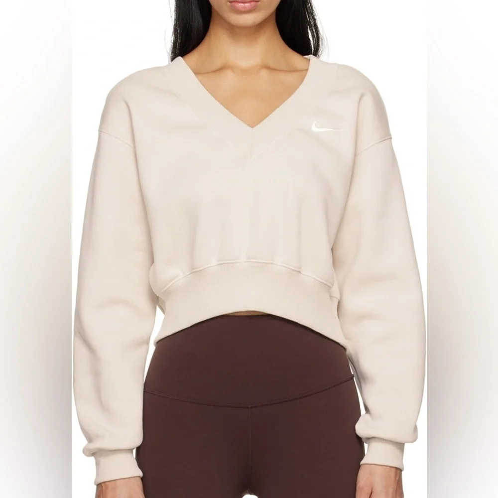 Nike Sportswear Phoenix Fleece Women's Cropped V-Neck Sweatshirt Size: Large